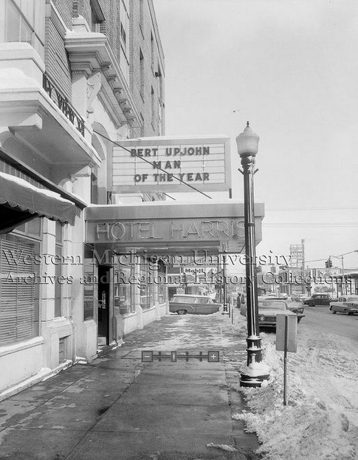 Hotel Harris - Marquee From Wmu (newer photo)